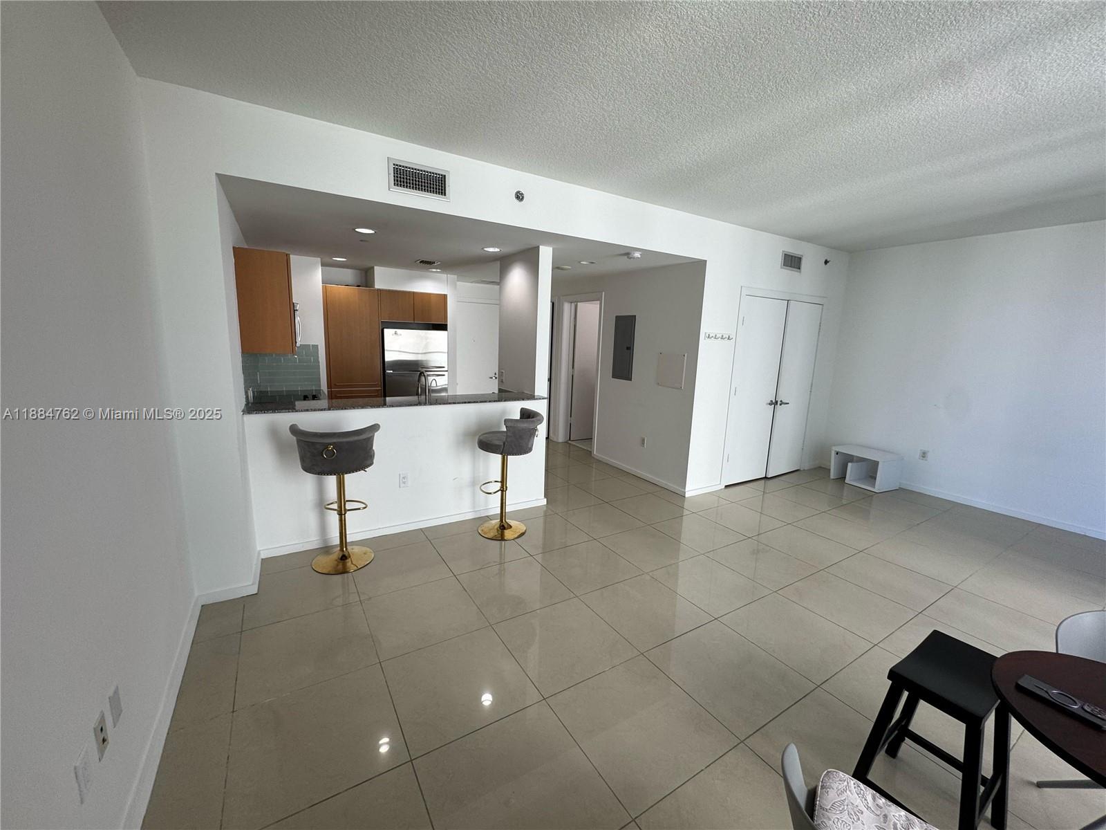 1050 Brickell Ave #2222, Miami FL 33131