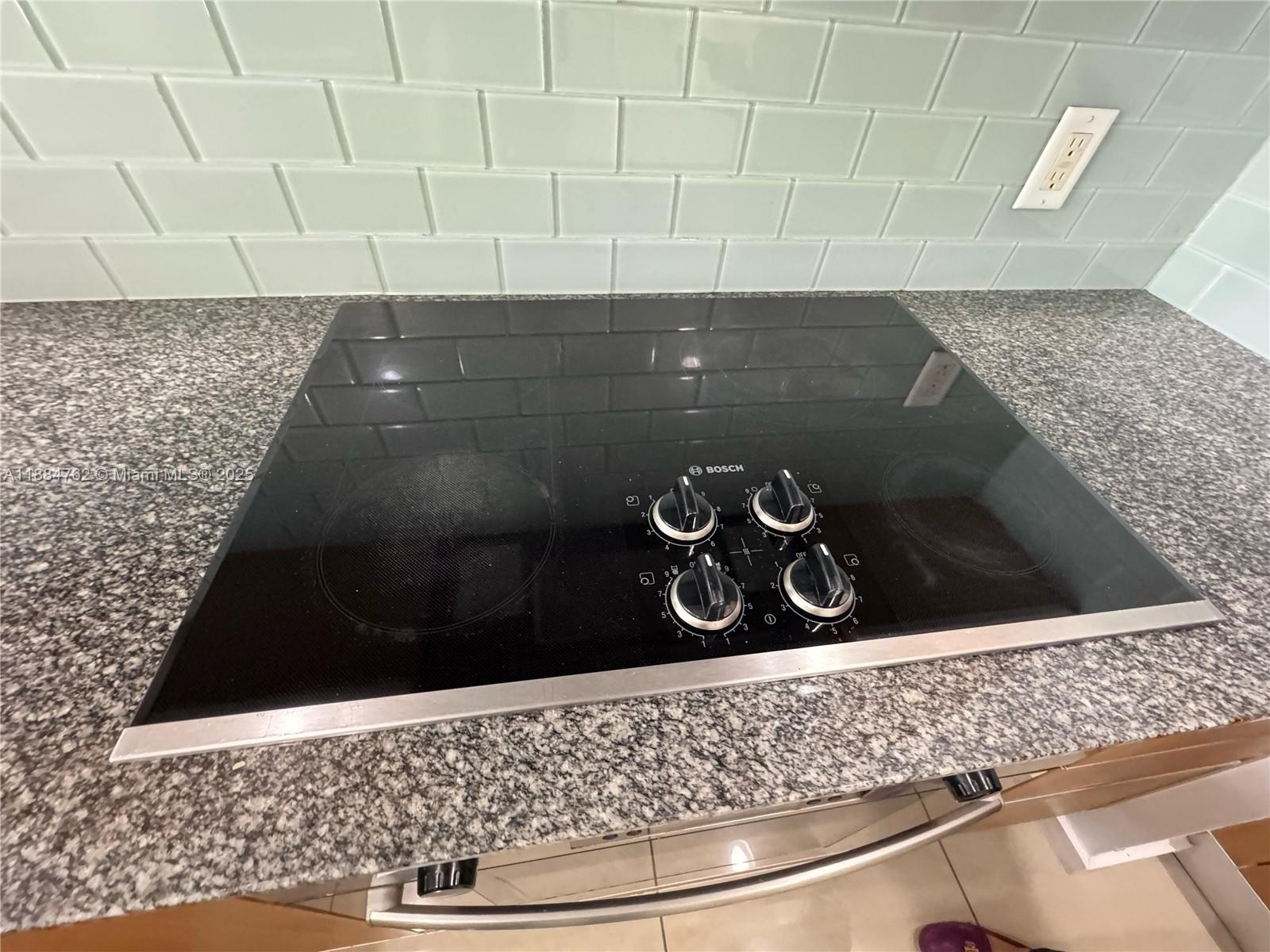 1050 Brickell Ave #2222, Miami FL 33131