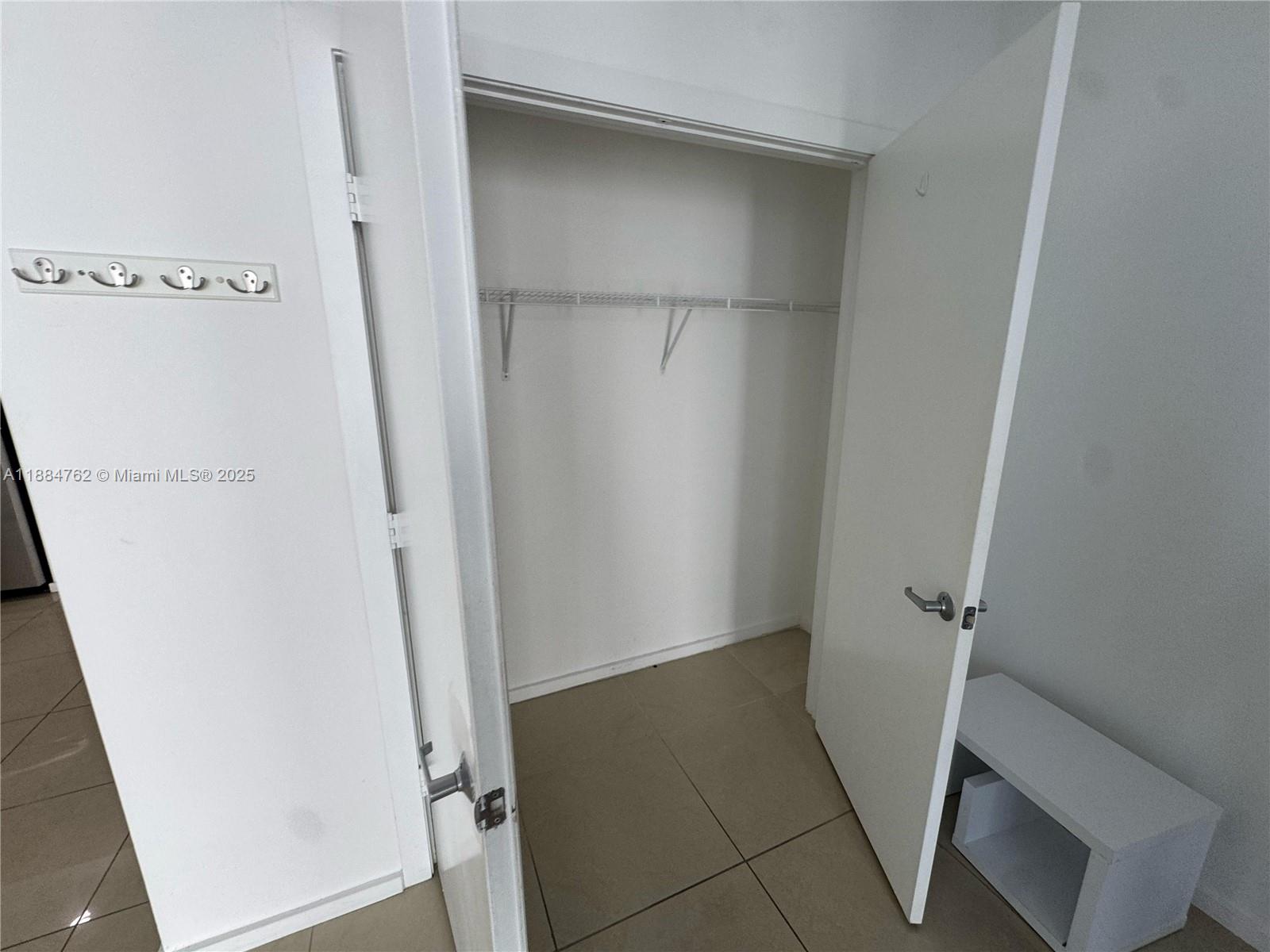 1050 Brickell Ave #2222, Miami FL 33131