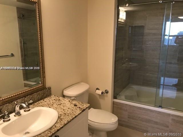 19501 W Country Club Dr #2115, Aventura FL 33180