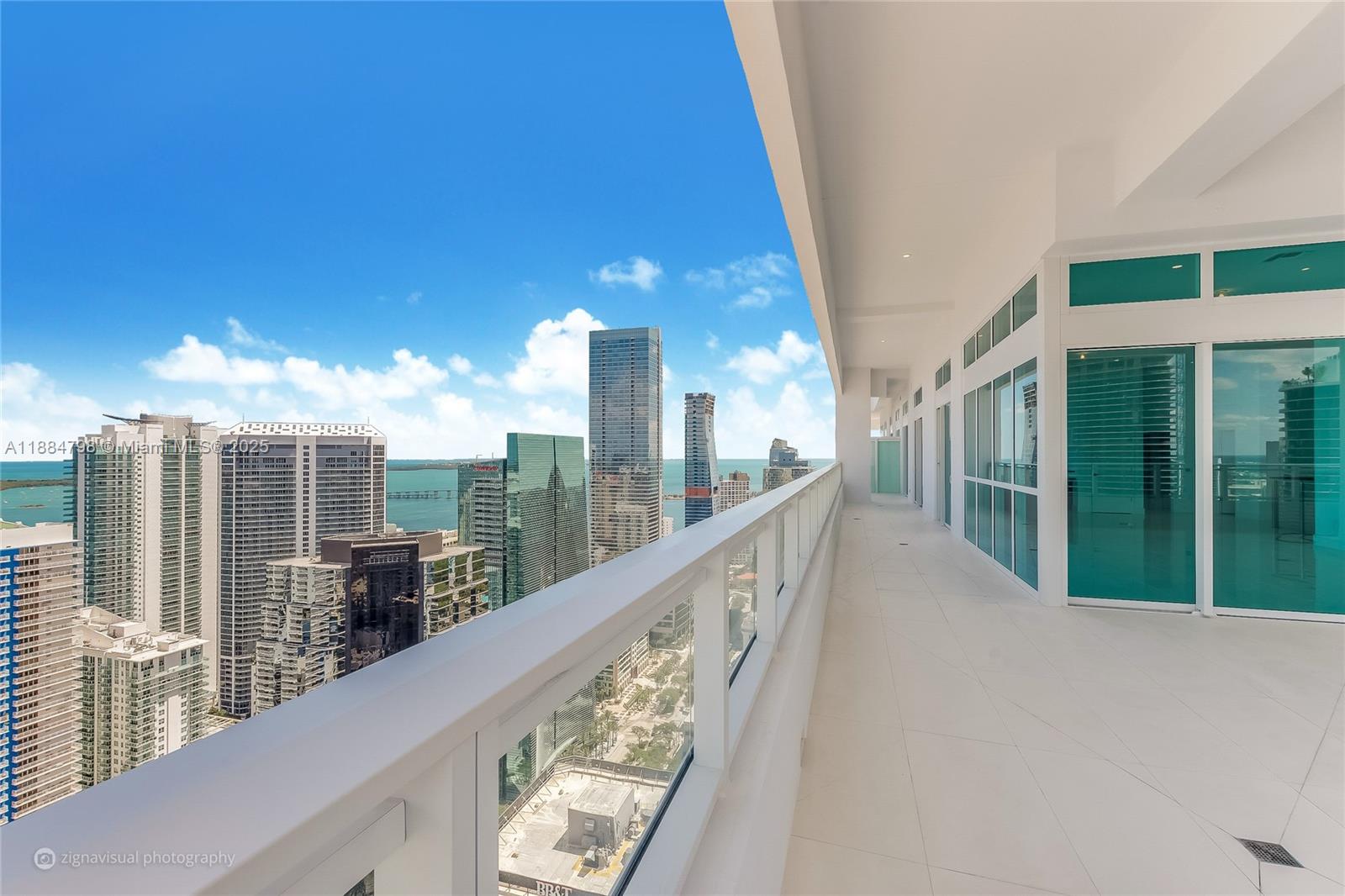 1080 Brickell Ave #4402, Miami FL 33131