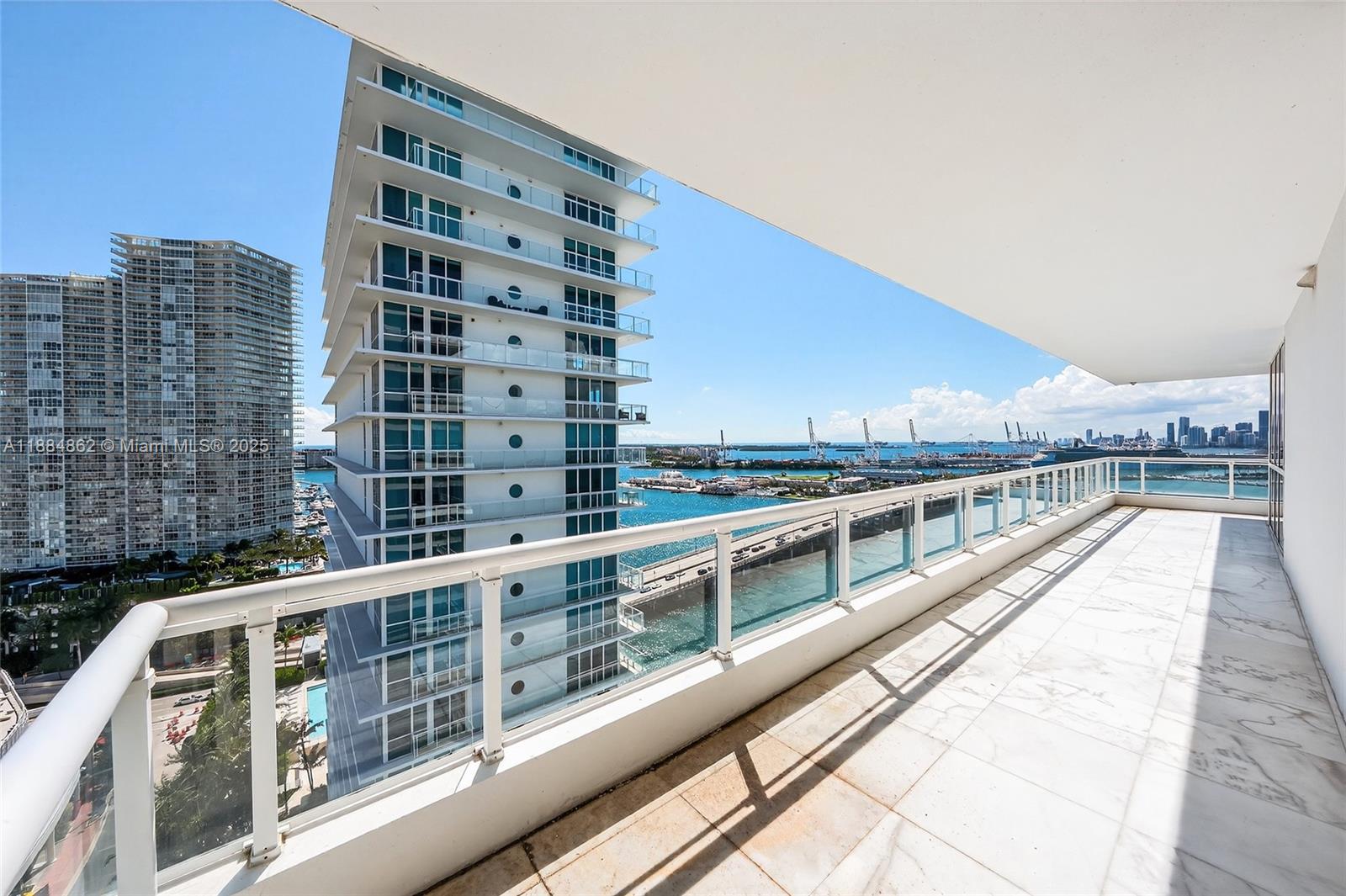 540 West Ave #2111, Miami Beach FL 33139