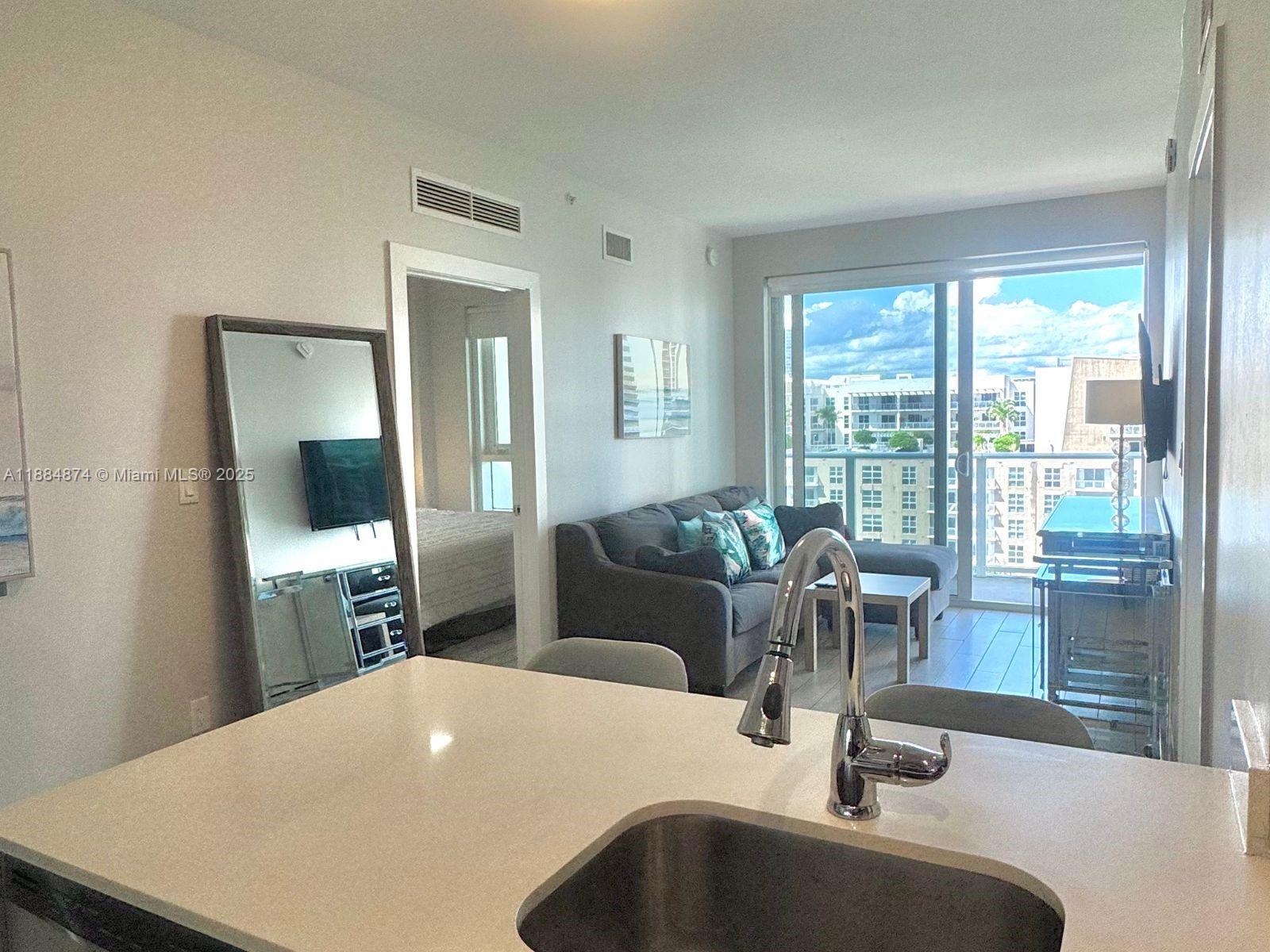 321 NE 26th St #901, Miami FL 33137