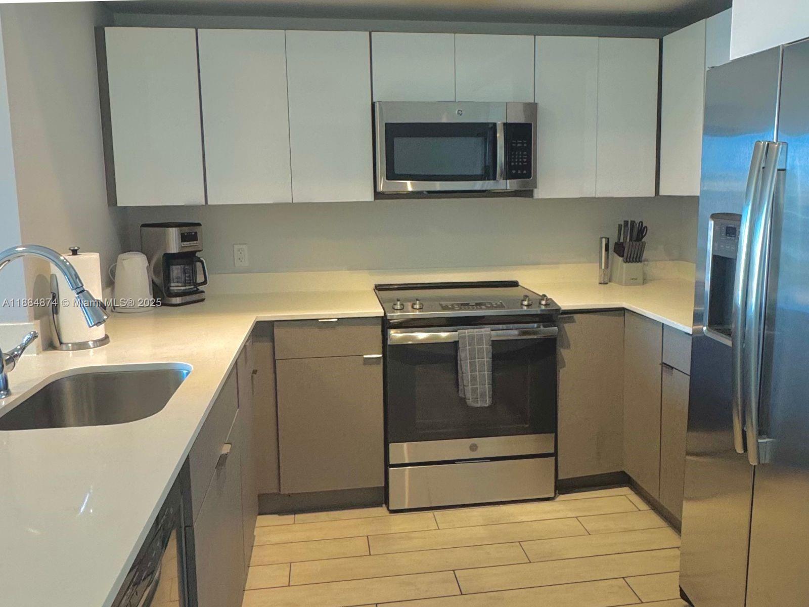 321 NE 26th St #901, Miami FL 33137