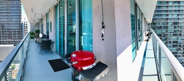 1111 SW 1st Ave #3225 SHORT TERM, Miami FL 33130