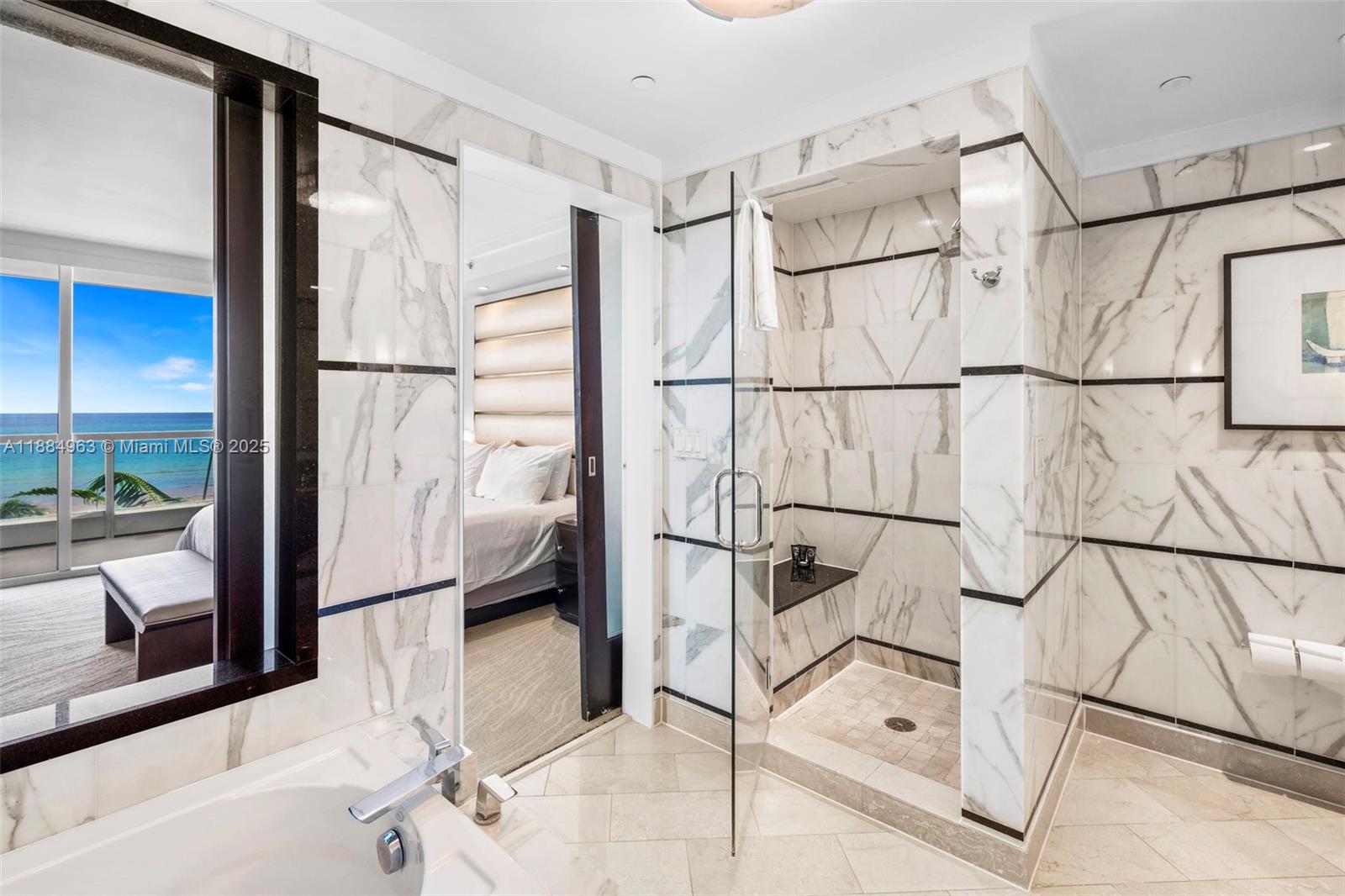 4391 Collins Ave #410, Miami Beach FL 33140