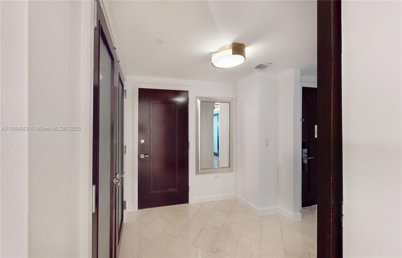 4391 Collins Ave #410, Miami Beach FL 33140