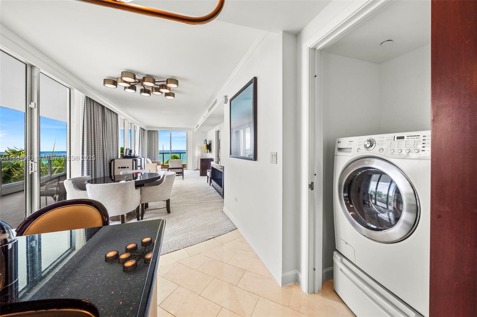 4391 Collins Ave #410, Miami Beach FL 33140