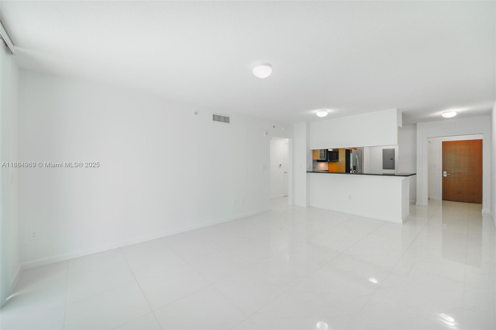31 SE 5th St #1510, Miami FL 33131
