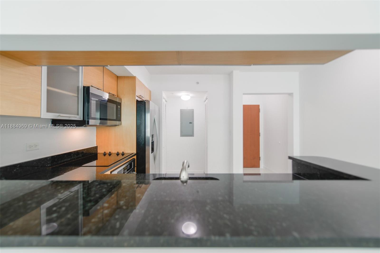 31 SE 5th St #1510, Miami FL 33131