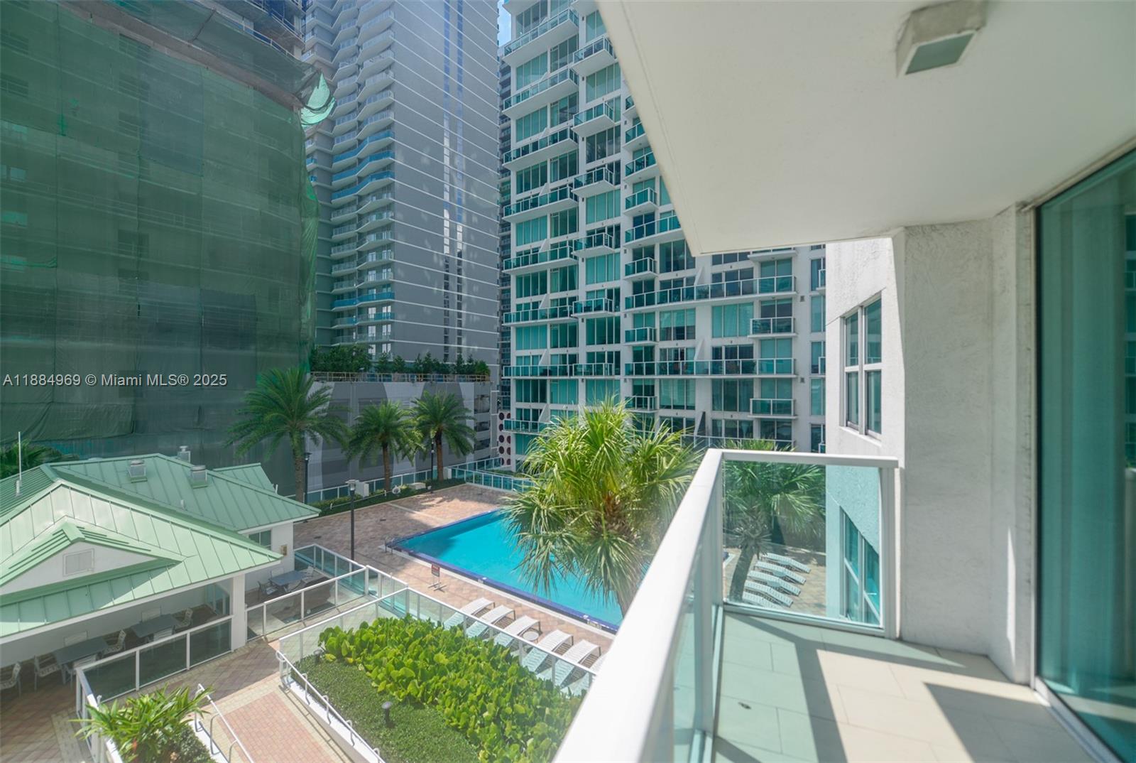 31 SE 5th St #1510, Miami FL 33131