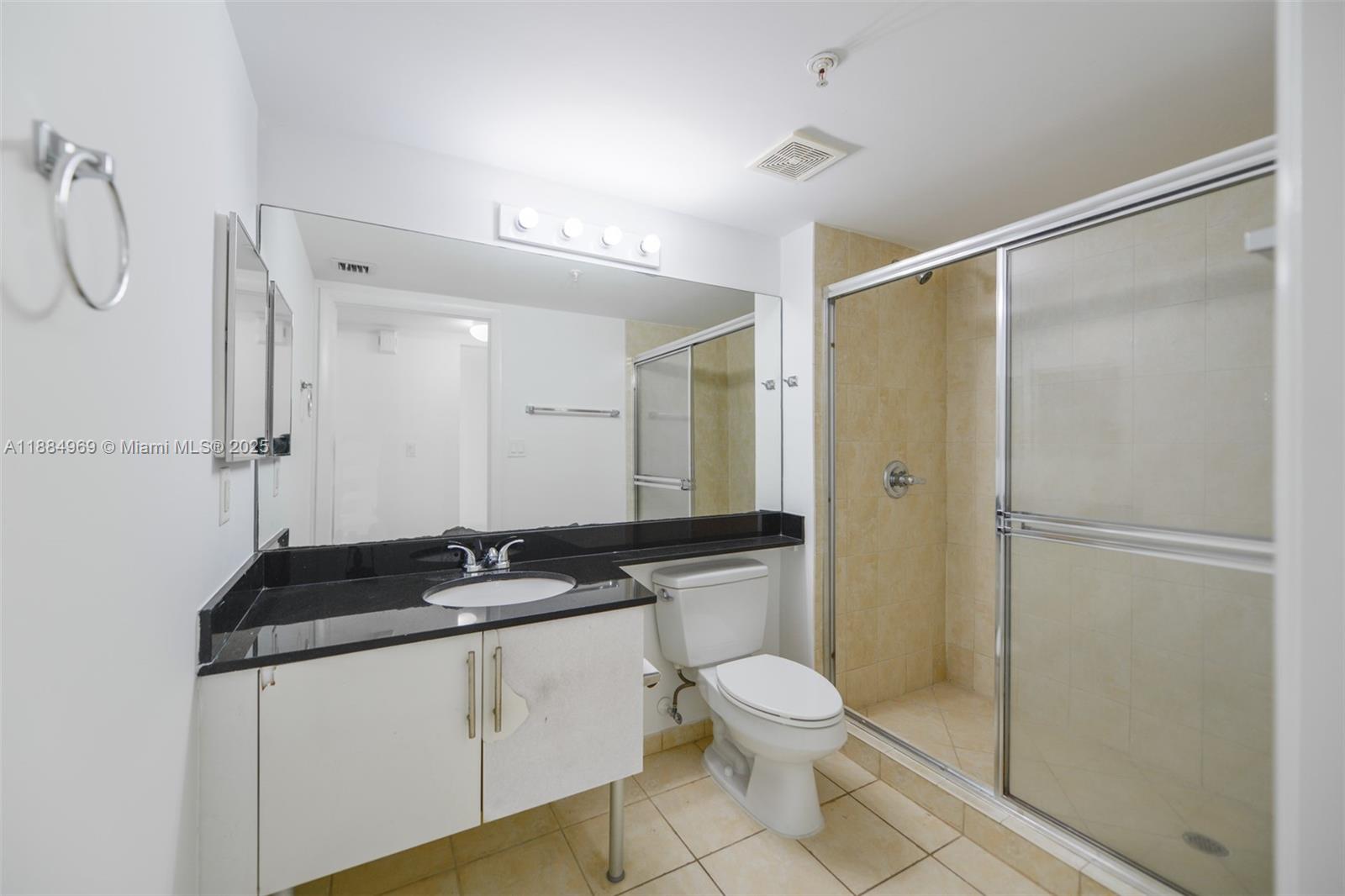 31 SE 5th St #1510, Miami FL 33131