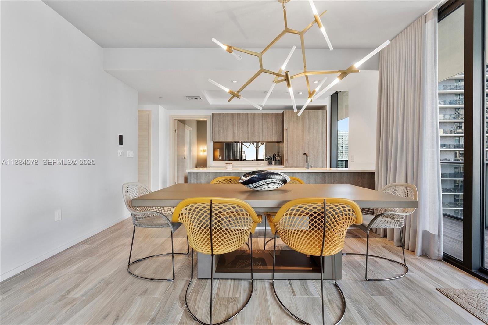 801 S Miami Ave #2509, Miami FL 33130
