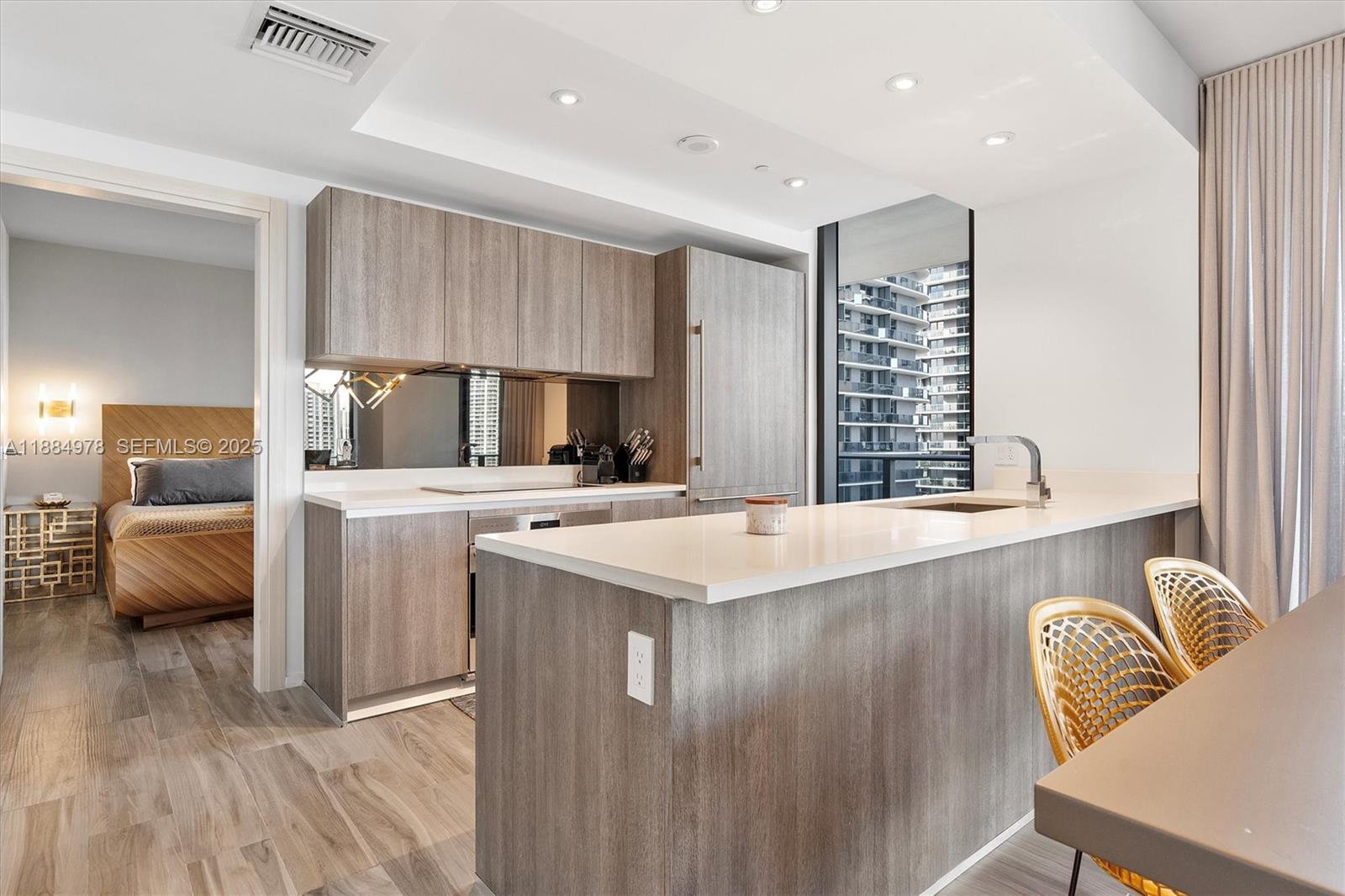 801 S Miami Ave #2509, Miami FL 33130