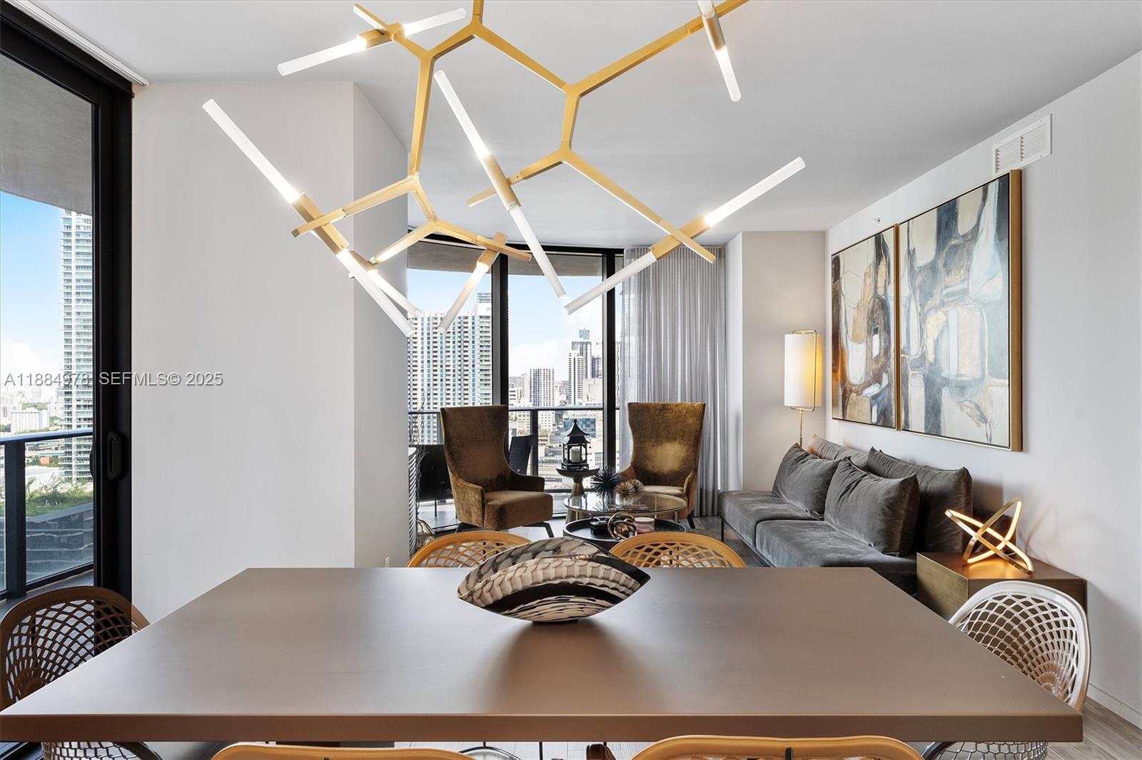 801 S Miami Ave #2509, Miami FL 33130