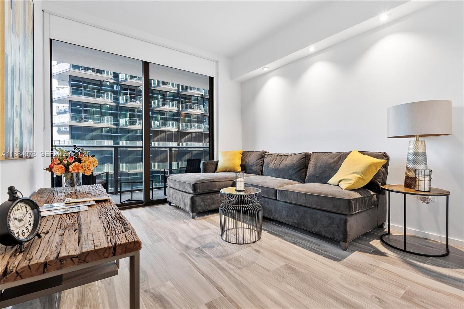 801 S Miami Ave #2509, Miami FL 33130
