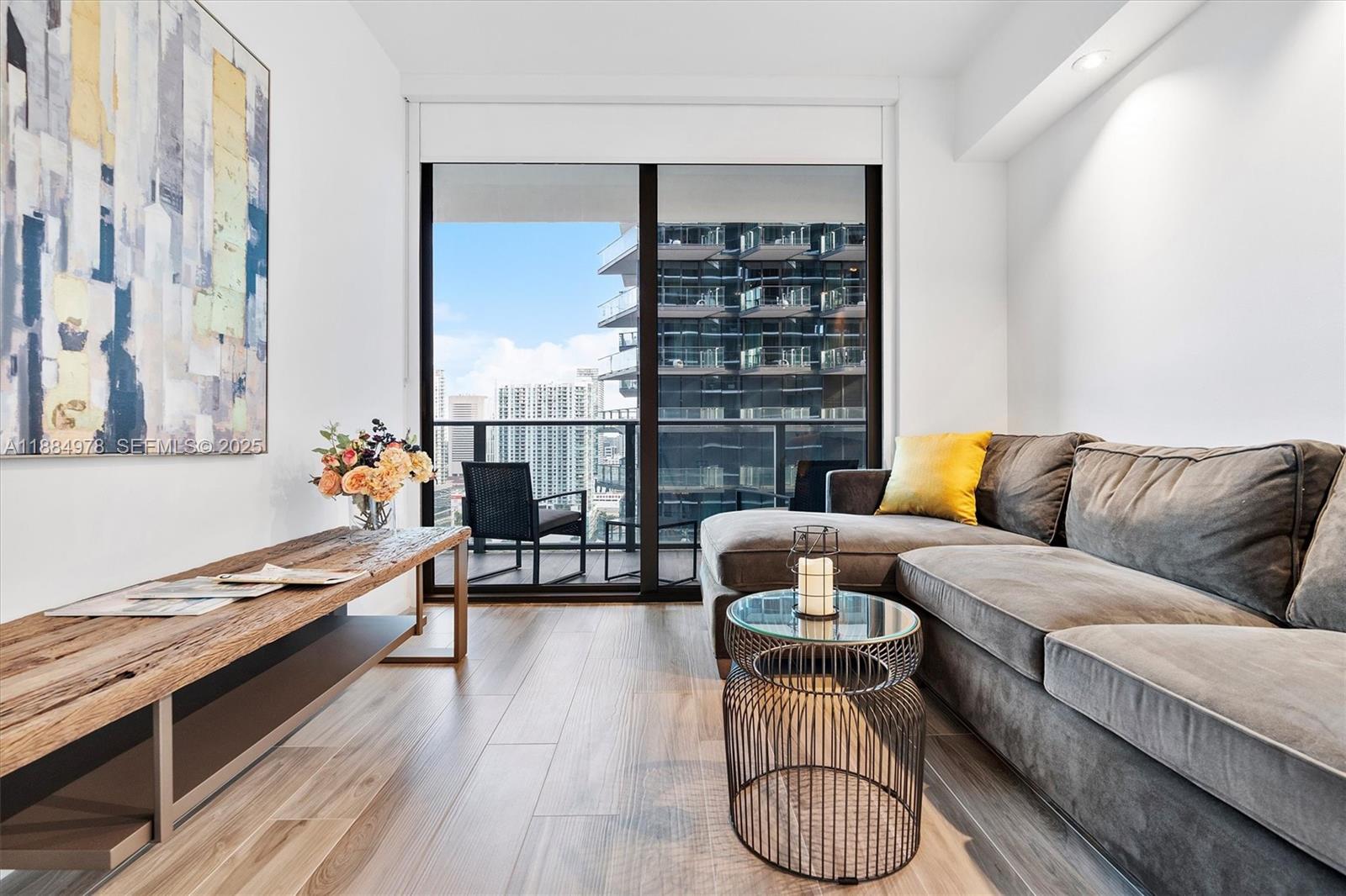 801 S Miami Ave #2509, Miami FL 33130