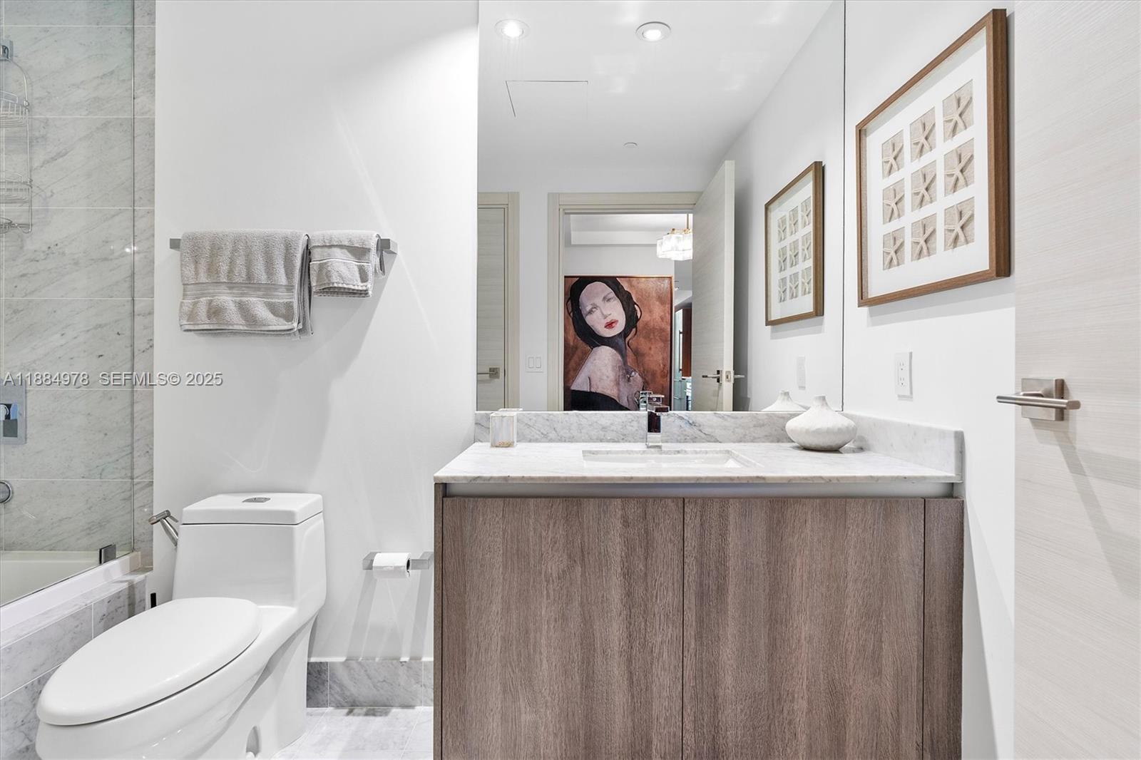 801 S Miami Ave #2509, Miami FL 33130
