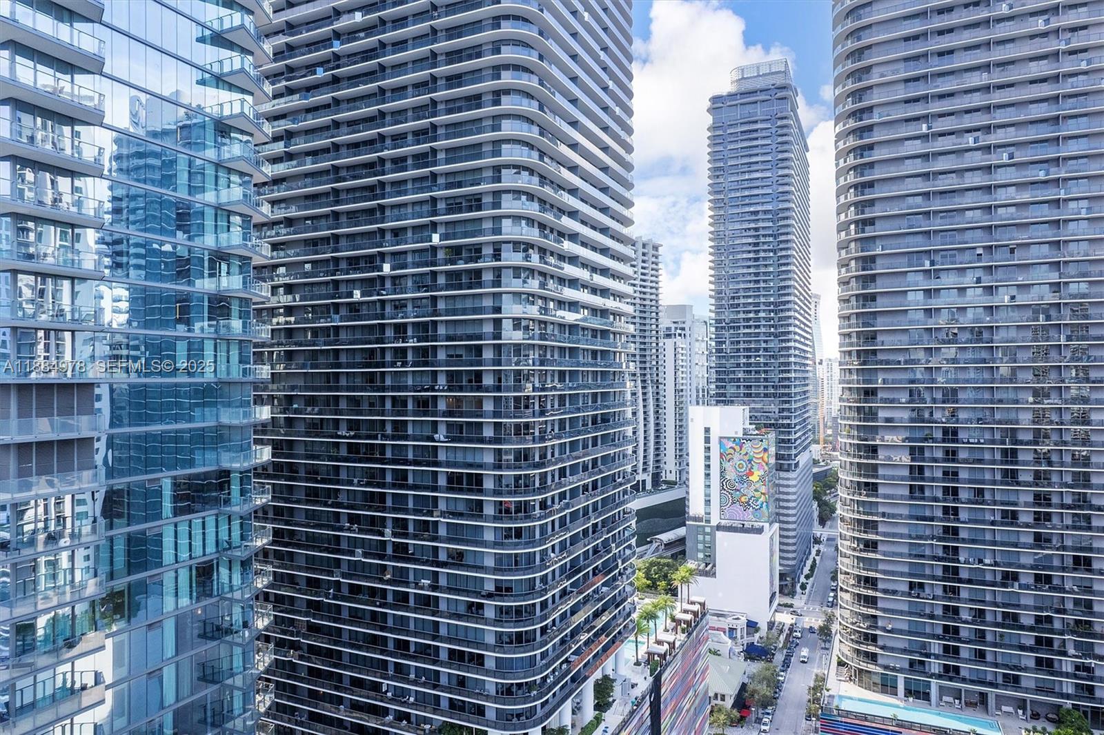 801 S Miami Ave #2509, Miami FL 33130
