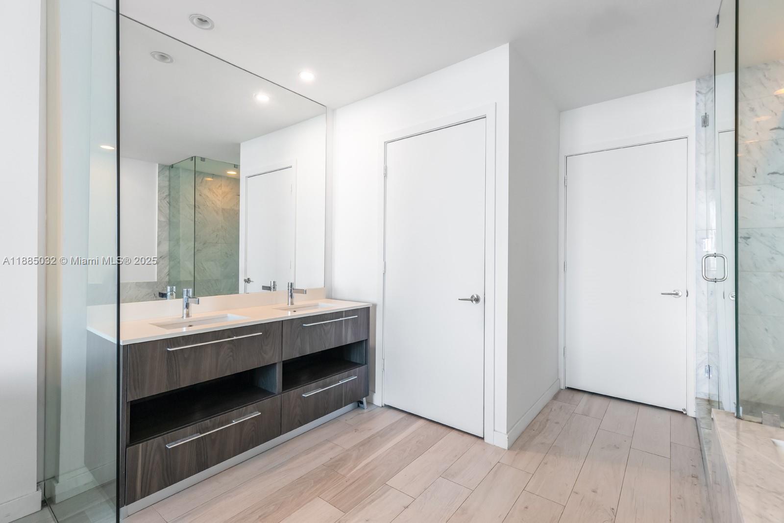 480 NE 31st St #4605, Miami FL 33137