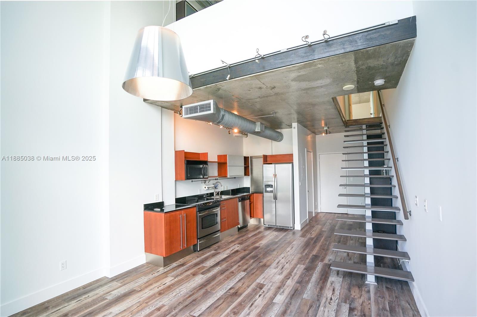 690 SW 1st Ct #2112, Miami FL 33130