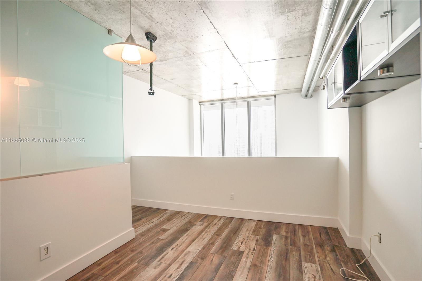 690 SW 1st Ct #2112, Miami FL 33130