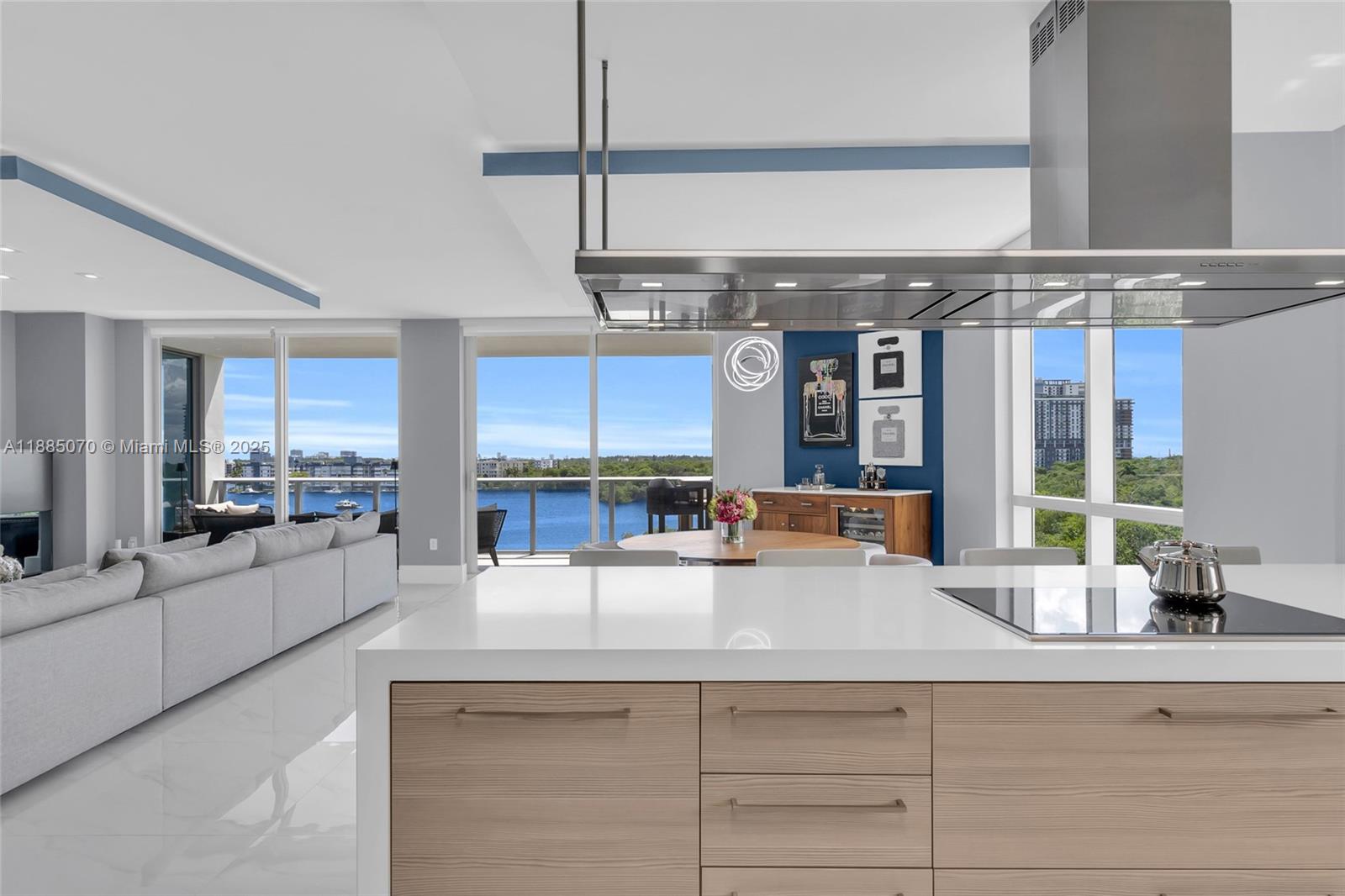 17111 Biscayne Blvd #602, North Miami Beach FL 33160