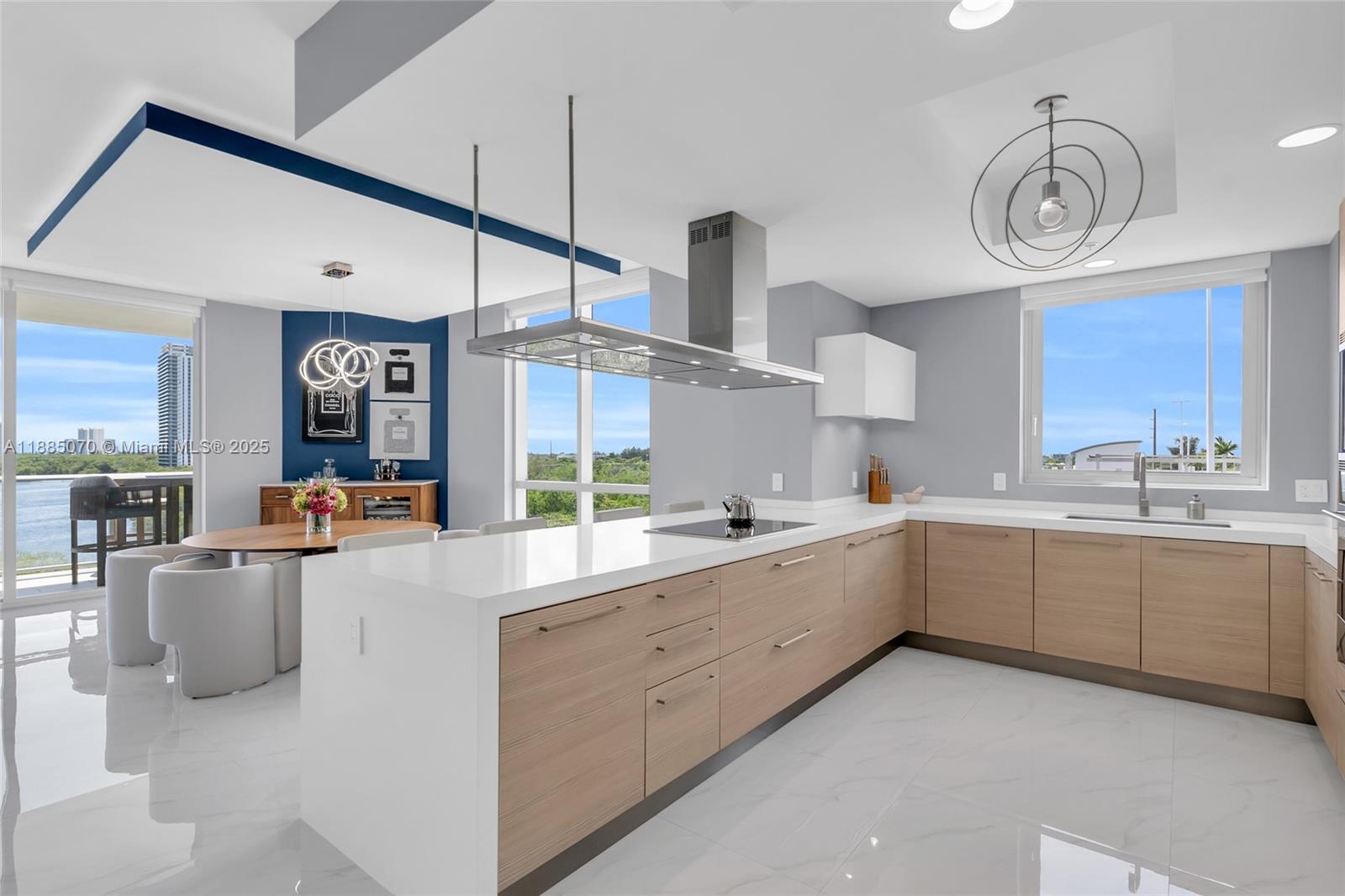 17111 Biscayne Blvd #602, North Miami Beach FL 33160