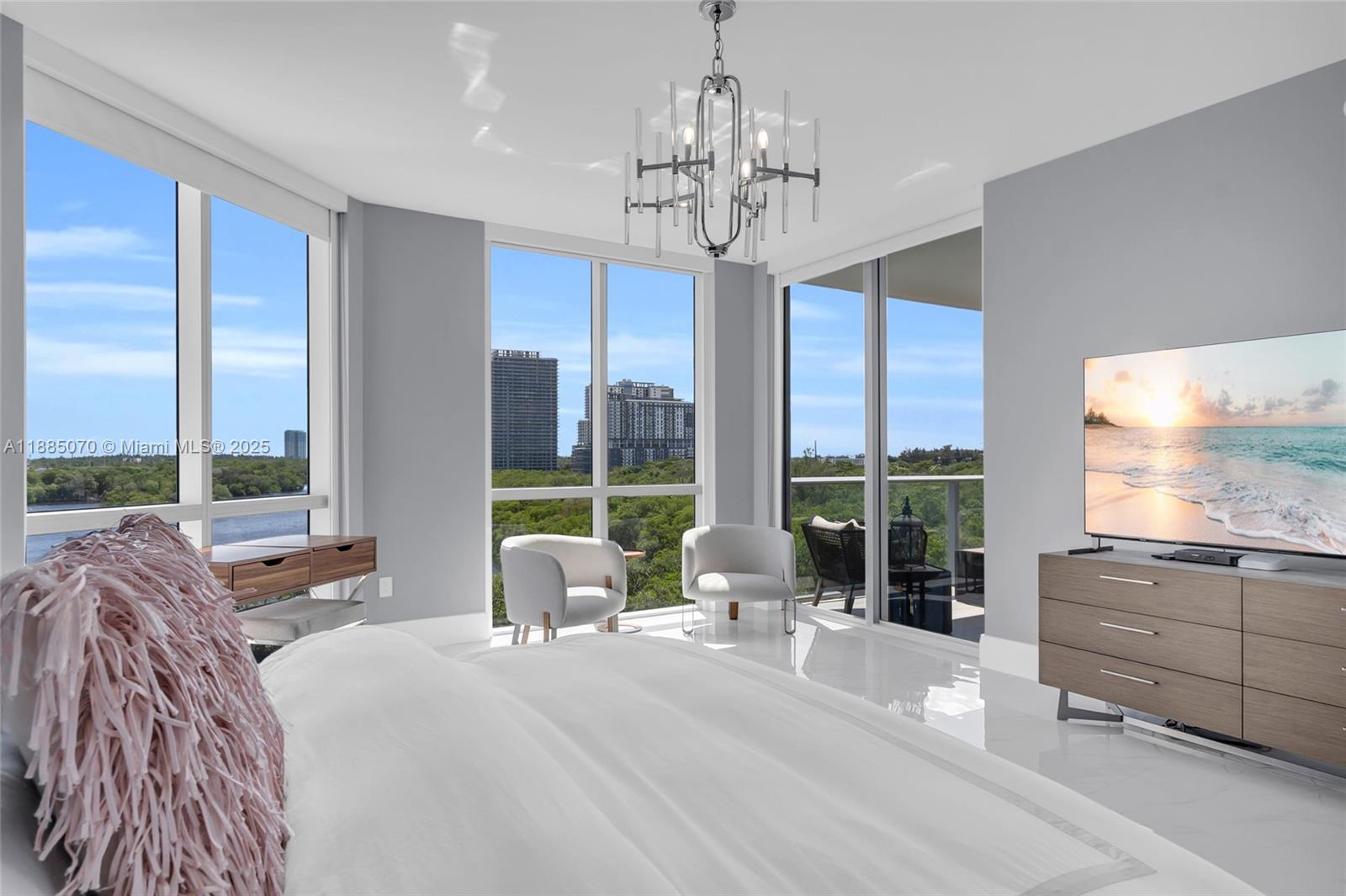 17111 Biscayne Blvd #602, North Miami Beach FL 33160