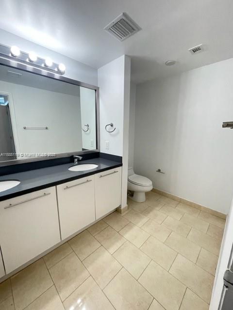 90 SW 3rd St #4208, Miami FL 33130