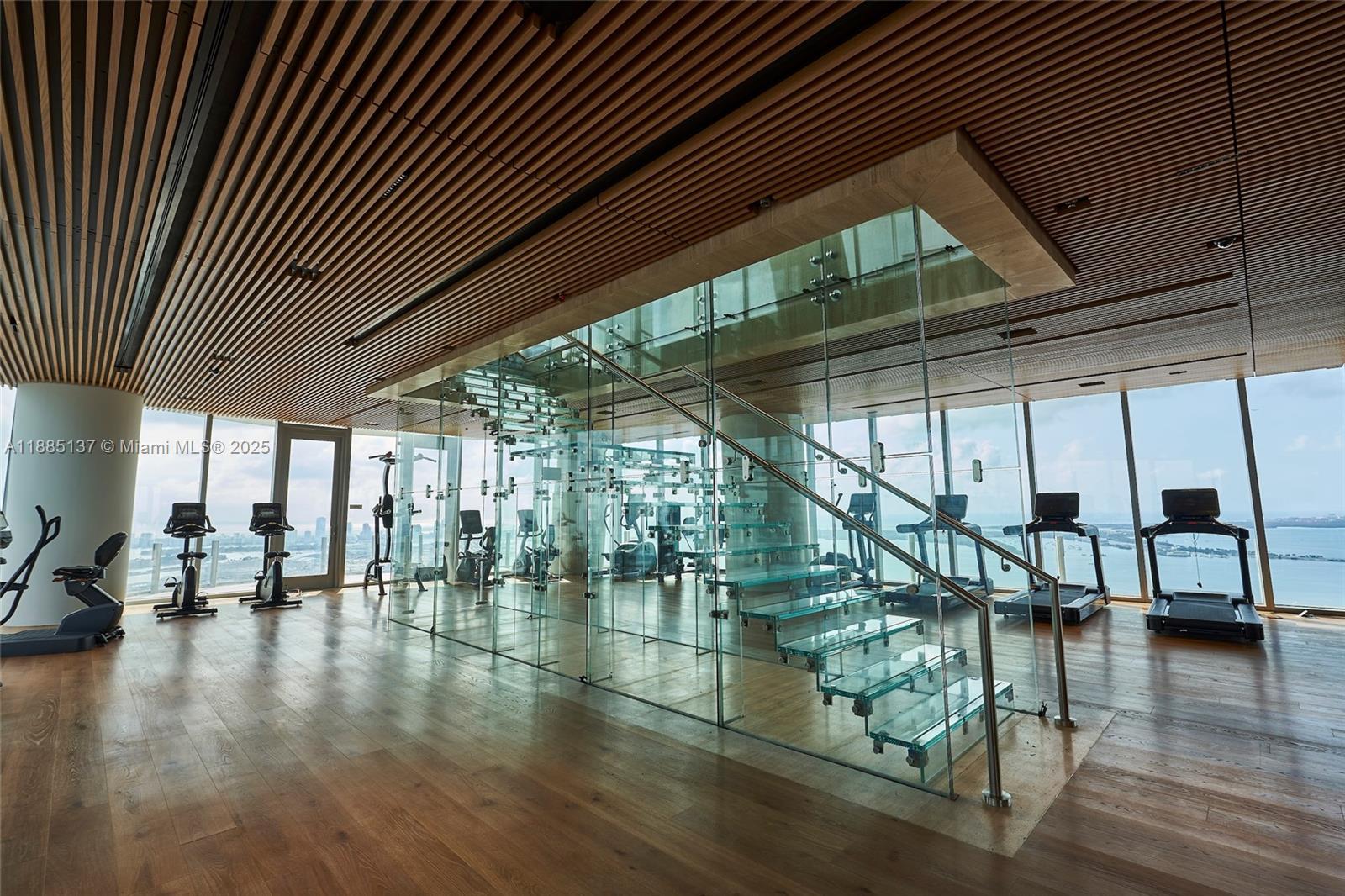 300 Biscayne Boulevard Way #506, Miami FL 33131