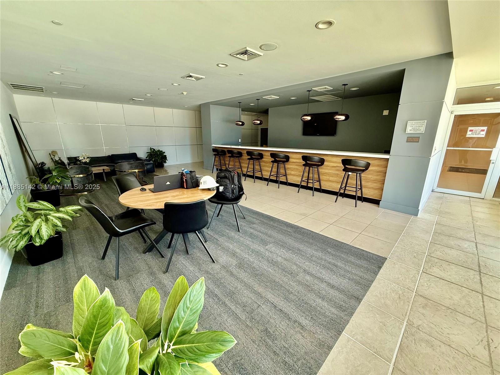 1250 S Miami #1603, Miami FL 33130
