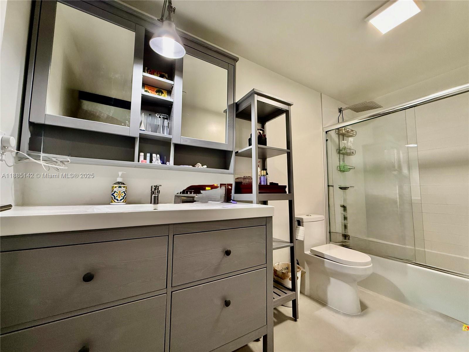 1250 S Miami #1603, Miami FL 33130