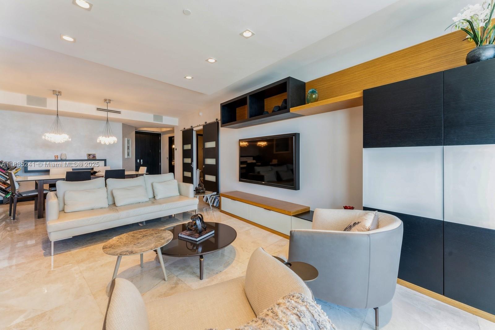 808 Brickell Key #1406, Miami FL 33131