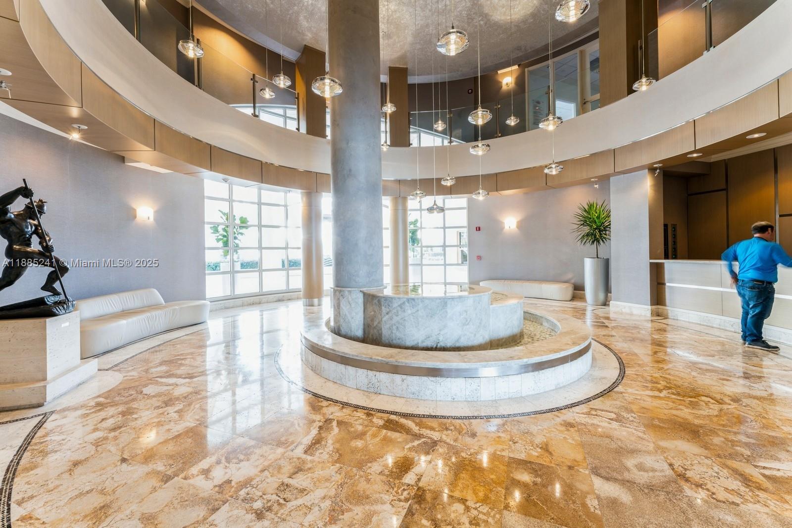 808 Brickell Key #1406, Miami FL 33131