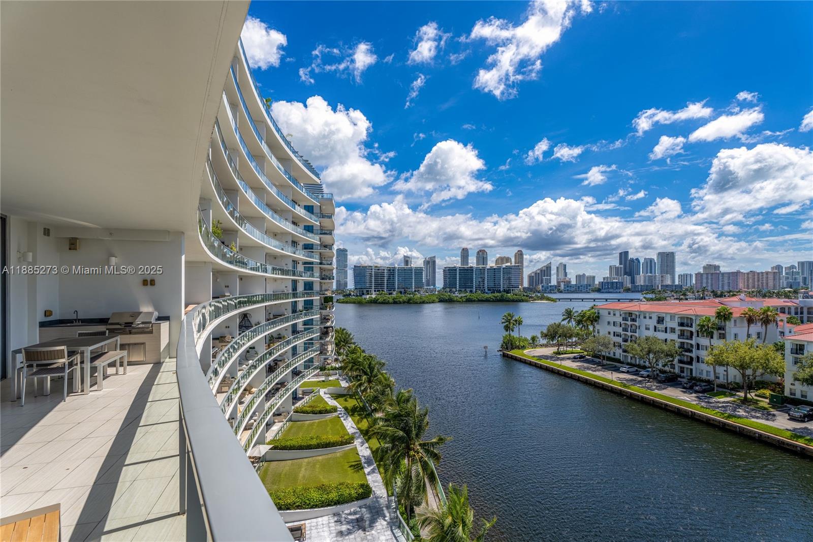 3250 NE 188th St #603, Aventura FL 33180