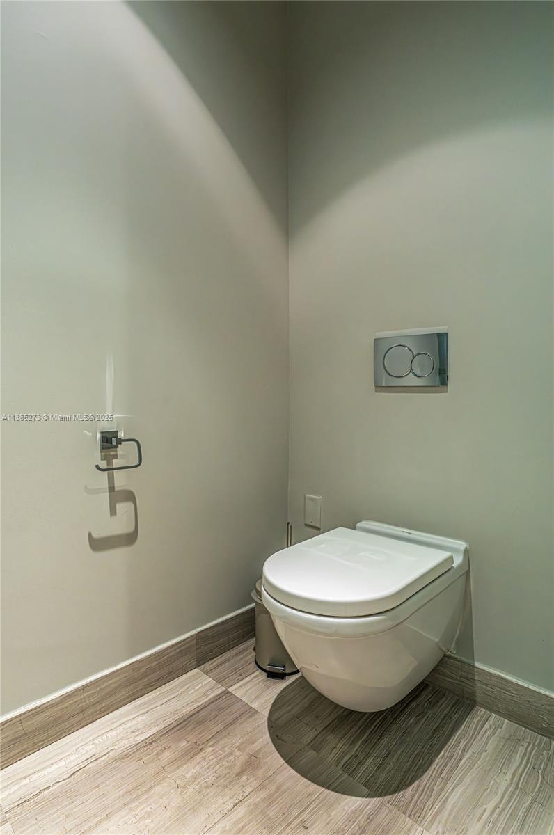 3250 NE 188th St #603, Aventura FL 33180