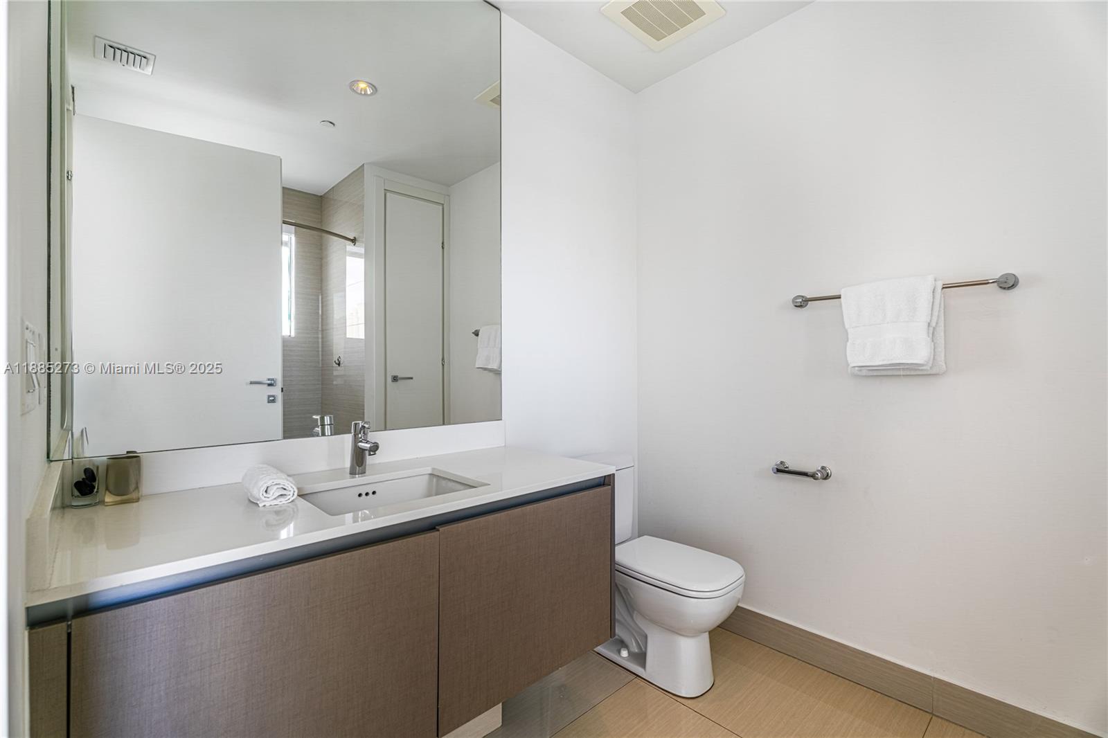 3250 NE 188th St #603, Aventura FL 33180