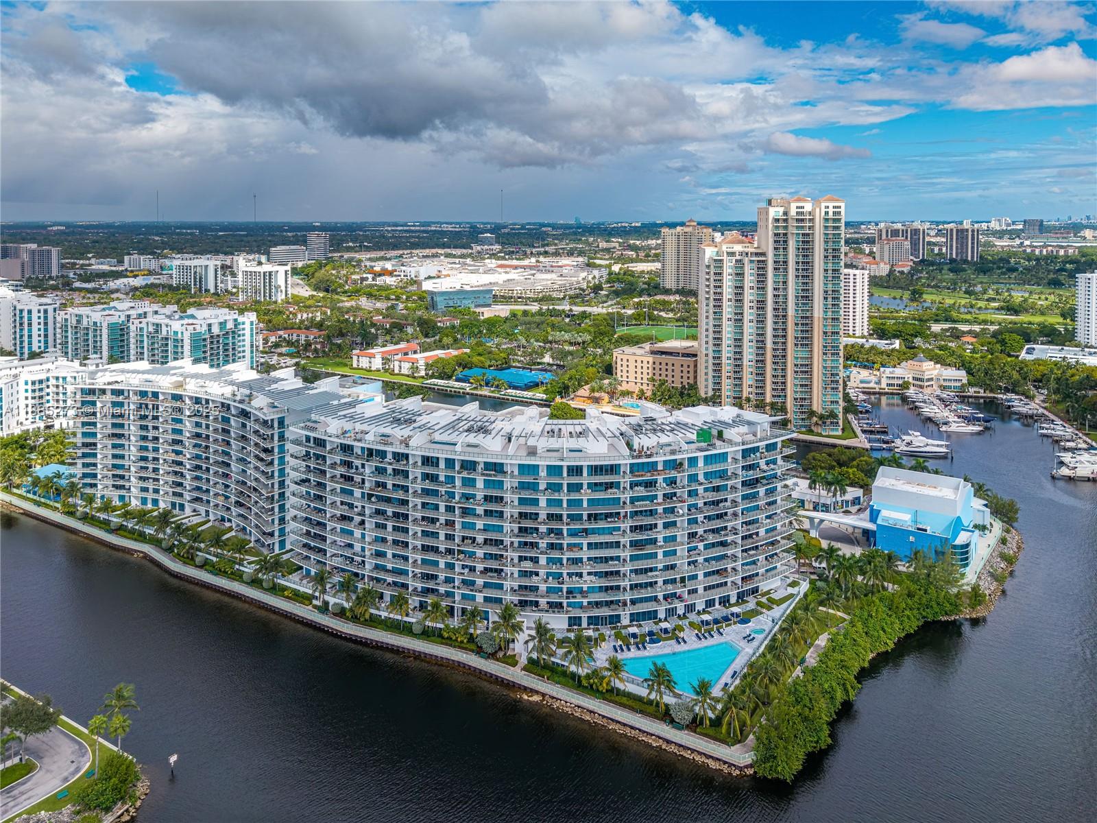 3250 NE 188th St #603, Aventura FL 33180