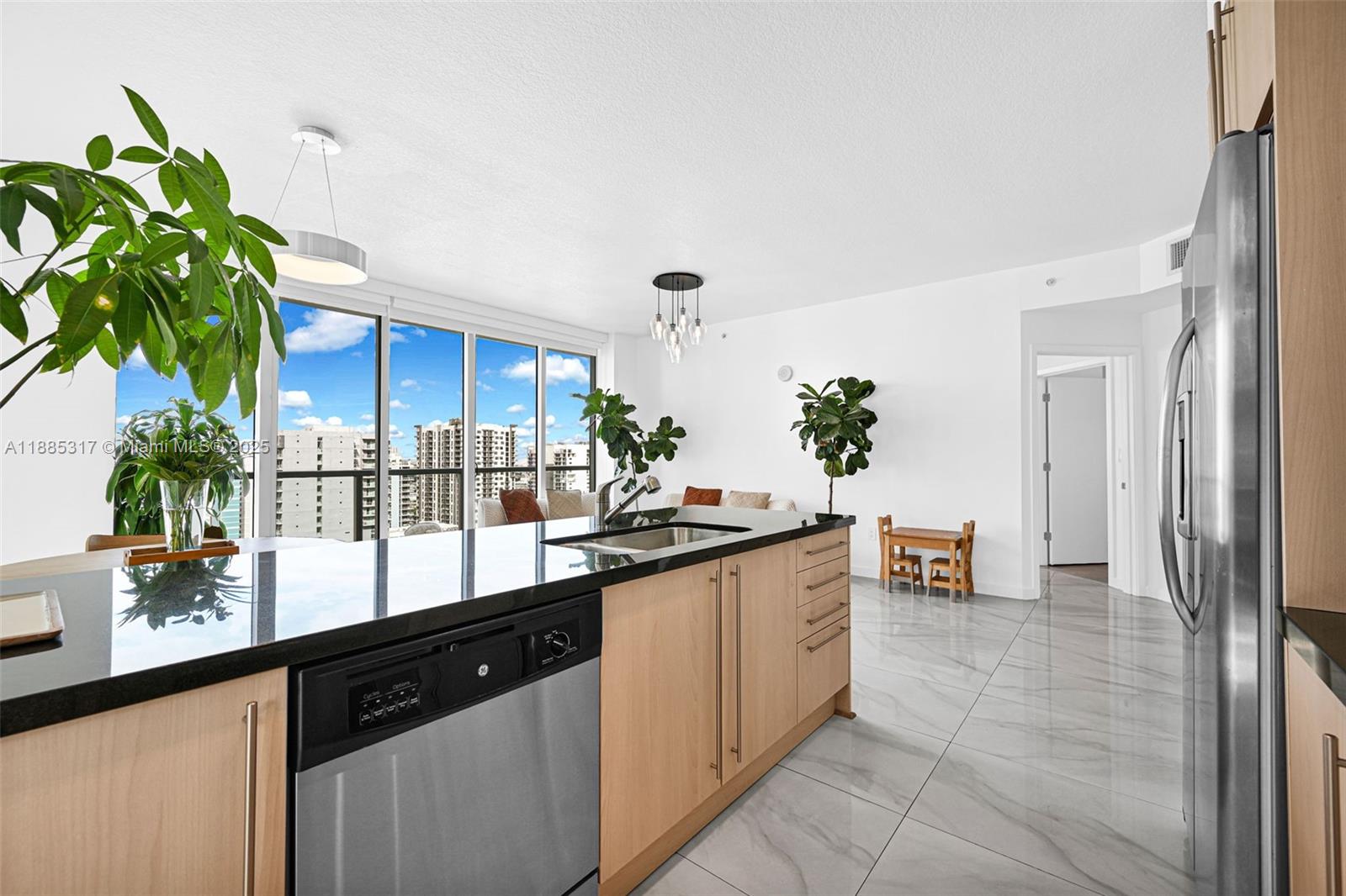 1111 SW 1st Ave #2714-N, Miami FL 33130