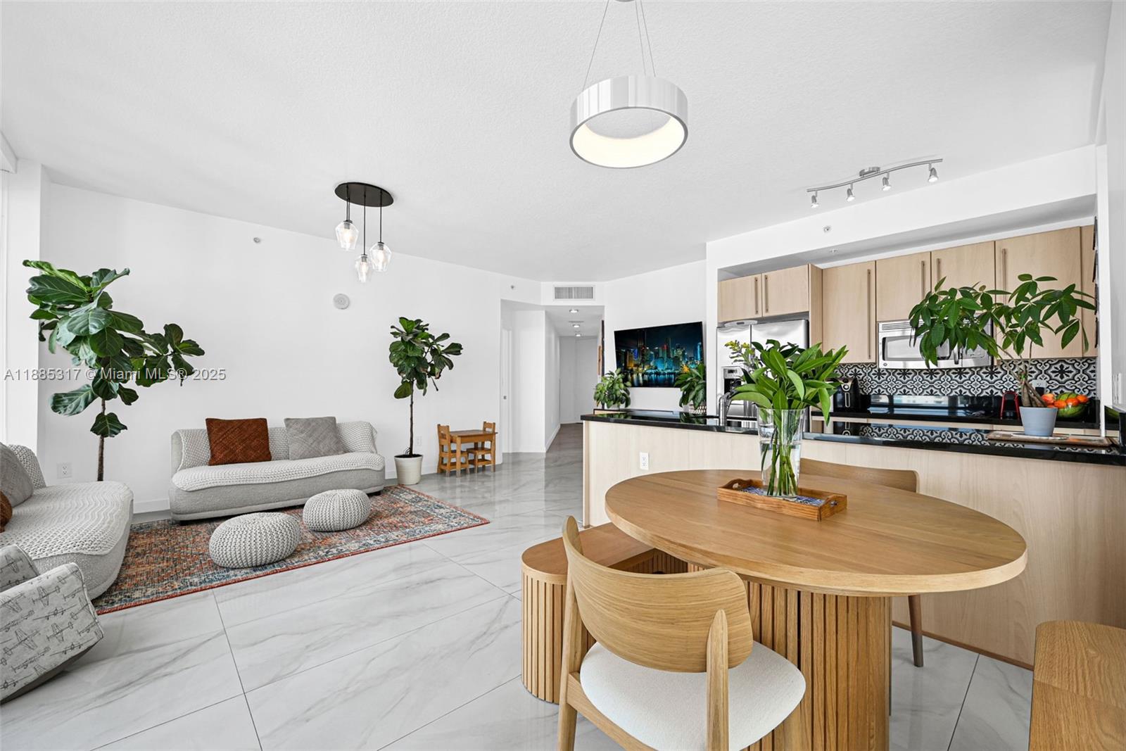 1111 SW 1st Ave #2714-N, Miami FL 33130