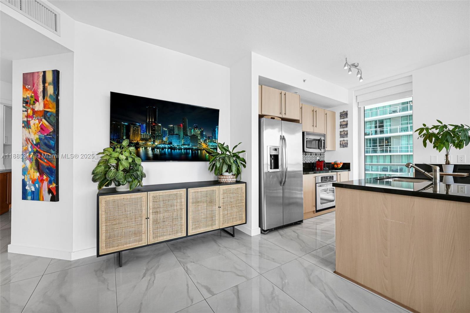 1111 SW 1st Ave #2714-N, Miami FL 33130