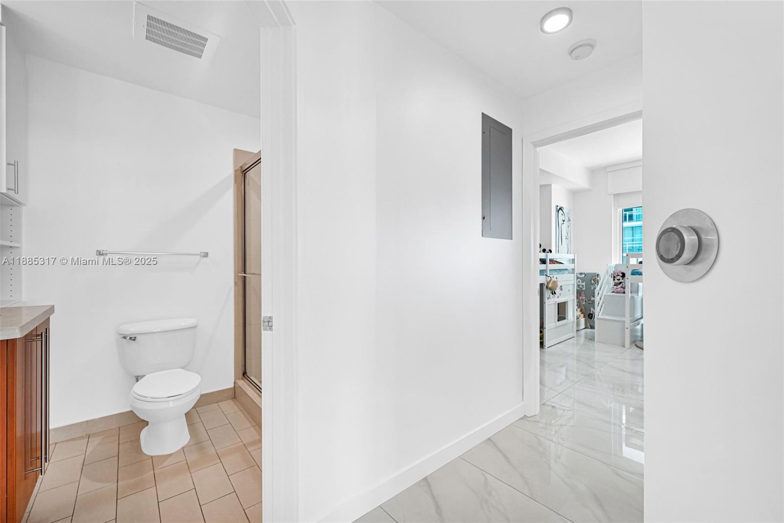 1111 SW 1st Ave #2714-N, Miami FL 33130
