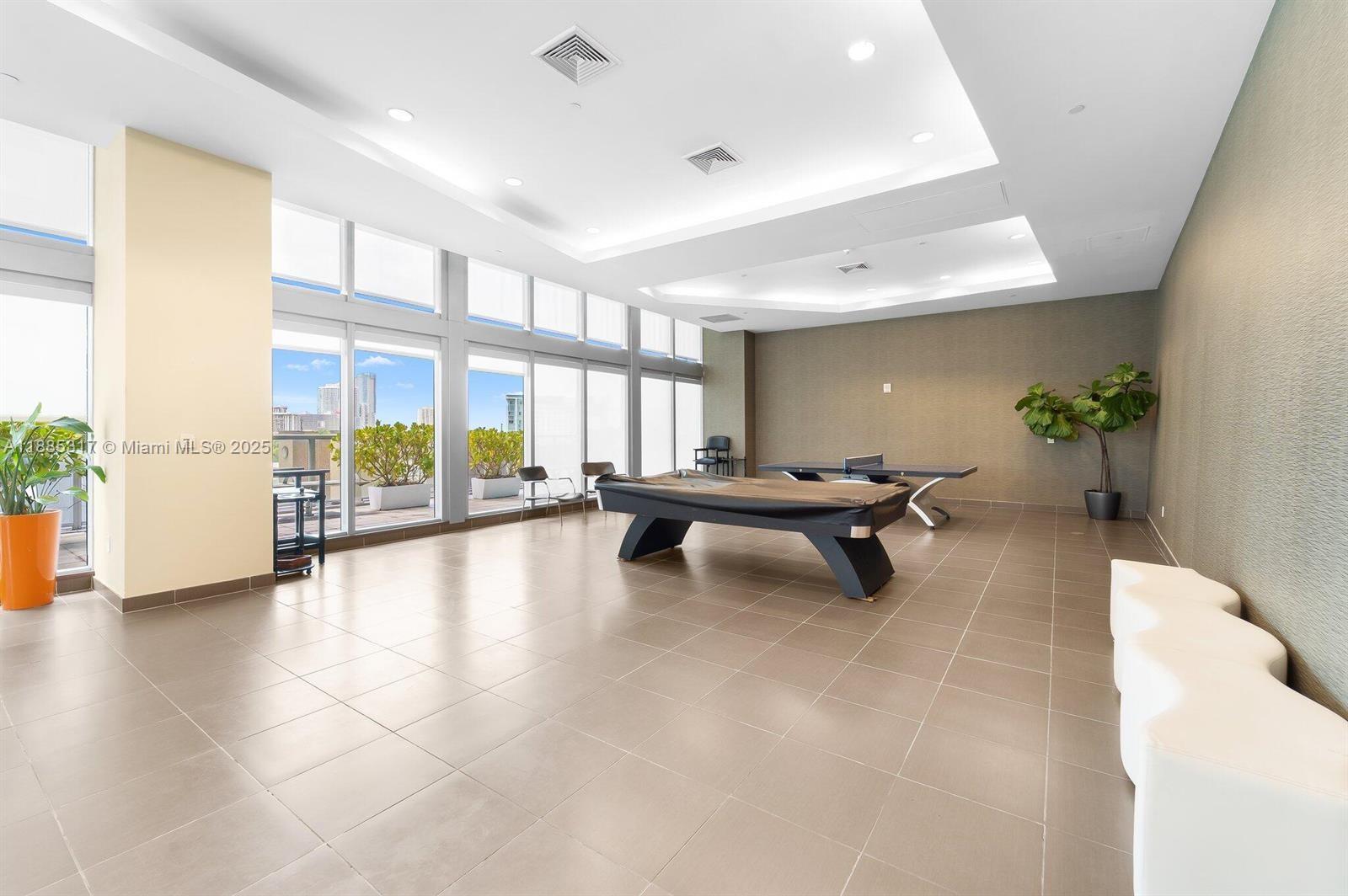 1111 SW 1st Ave #2714-N, Miami FL 33130