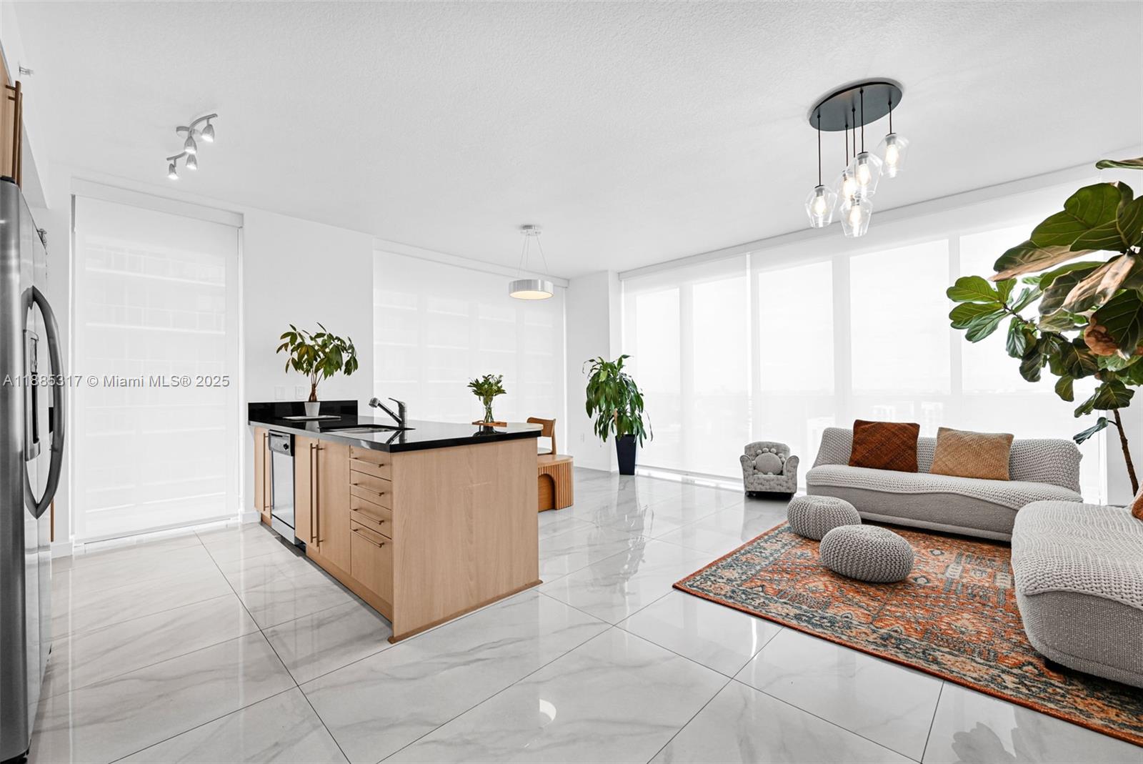 1111 SW 1st Ave #2714-N, Miami FL 33130