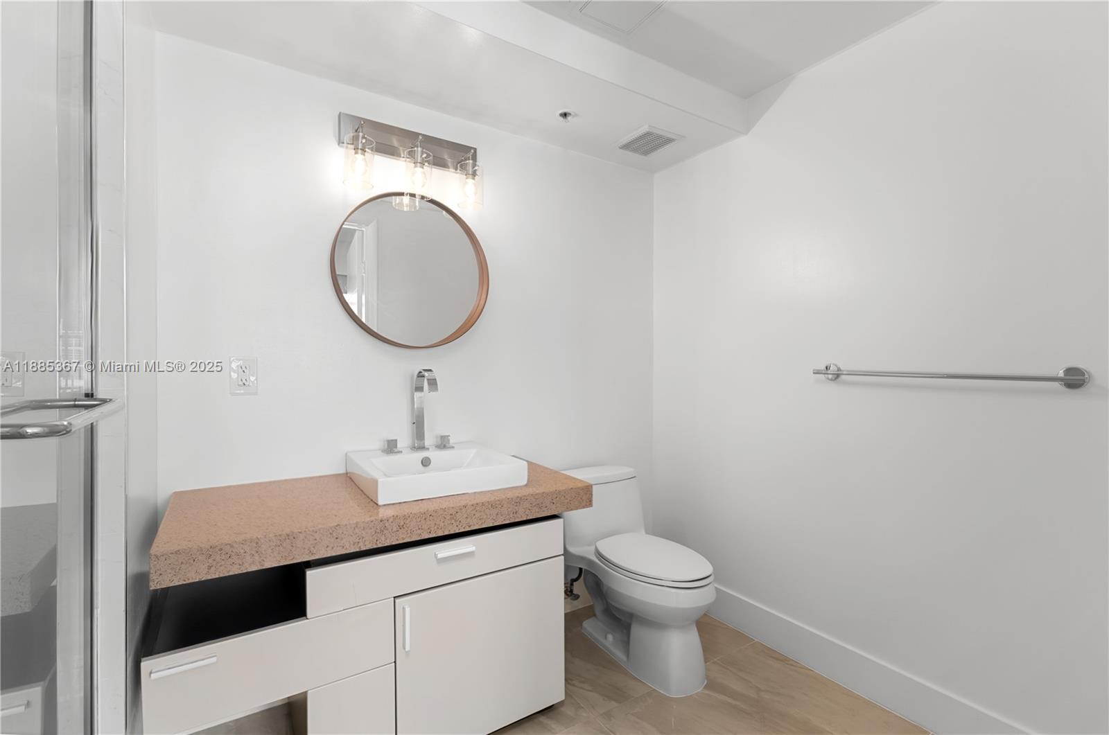 435 21st St #306, Miami Beach FL 33139