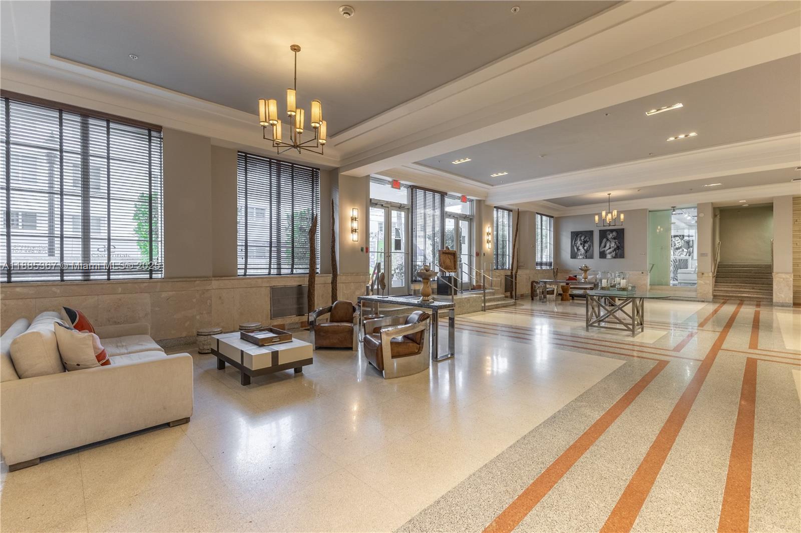 435 21st St #306, Miami Beach FL 33139