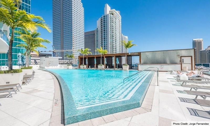 200 Biscayne Boulevard Way #5104, Miami FL 33131