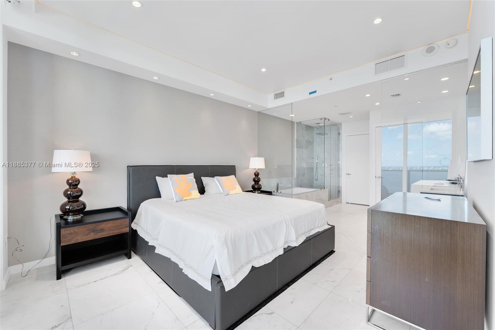 480 NE 31st St #3602/03, Miami FL 33137
