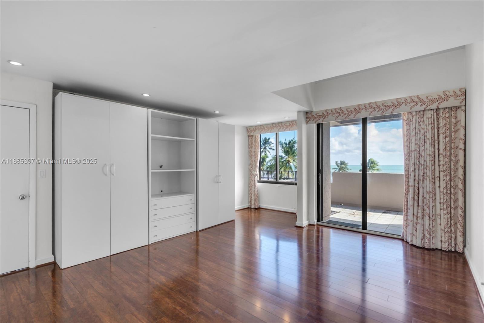 201 Crandon Blvd #444, Key Biscayne FL 33149